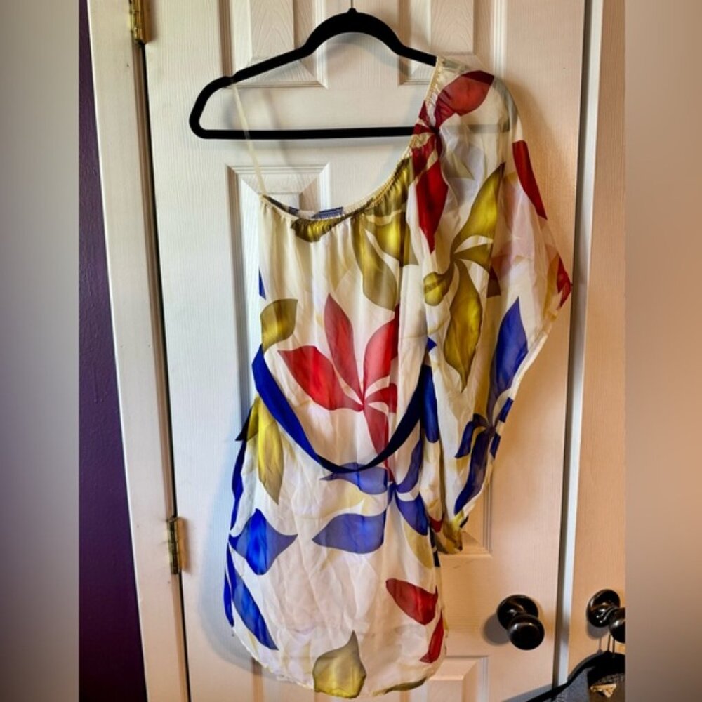 One-Shoulder Dress - Picture 2 of 2